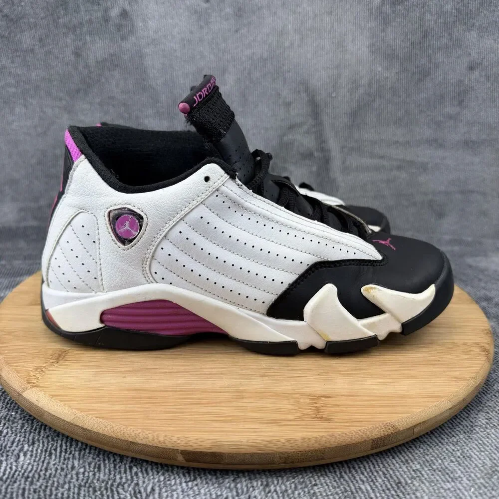Jordan Air Jordan 14 Shoes Boys Size 5.5Y White Pink Basketball 654969-119
